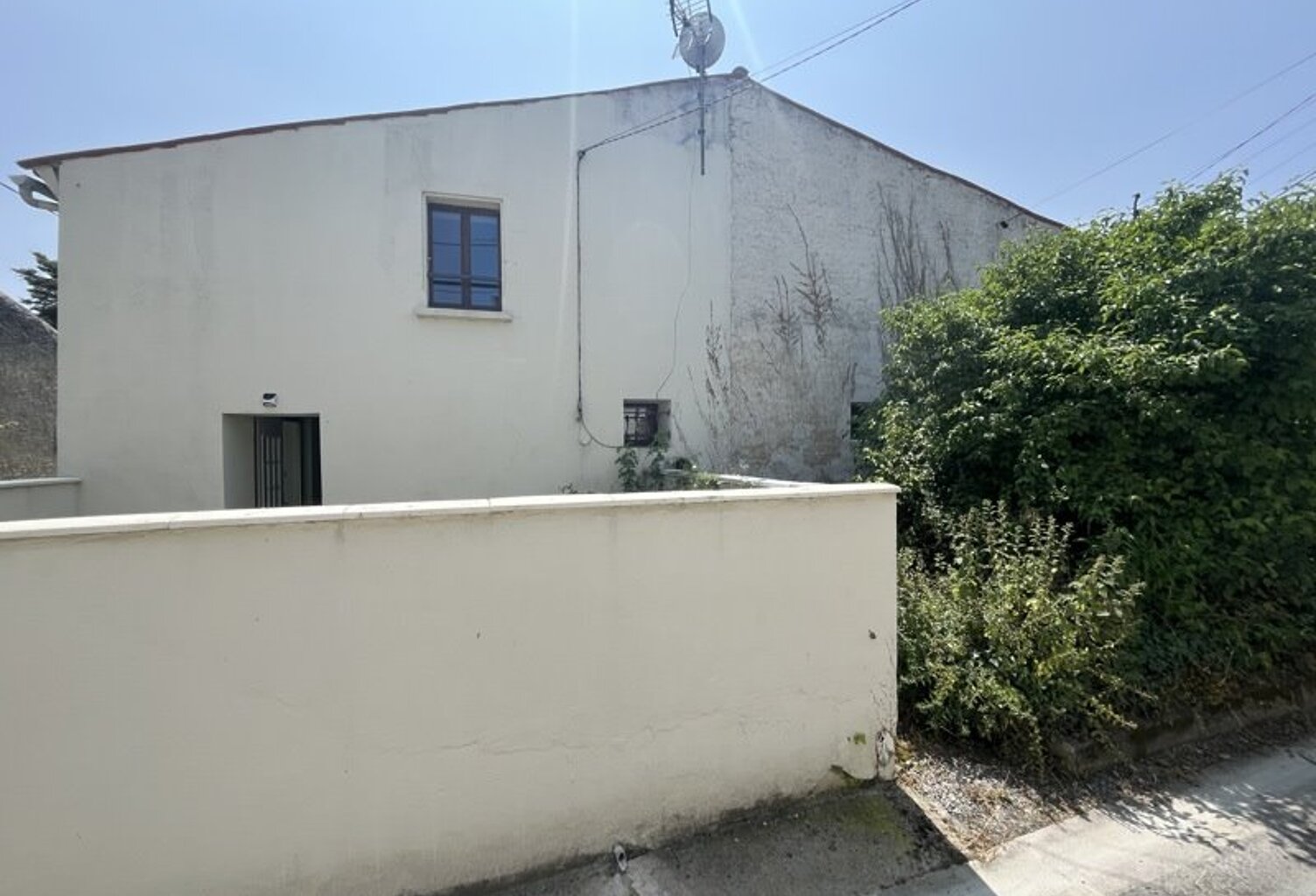 Vente maison 4 pièces 116 m² La Vergne (17400) — photo 1