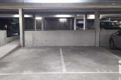 Garage  9000 €
