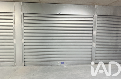 Vente Parking 30 m&sup2; — photo du bien