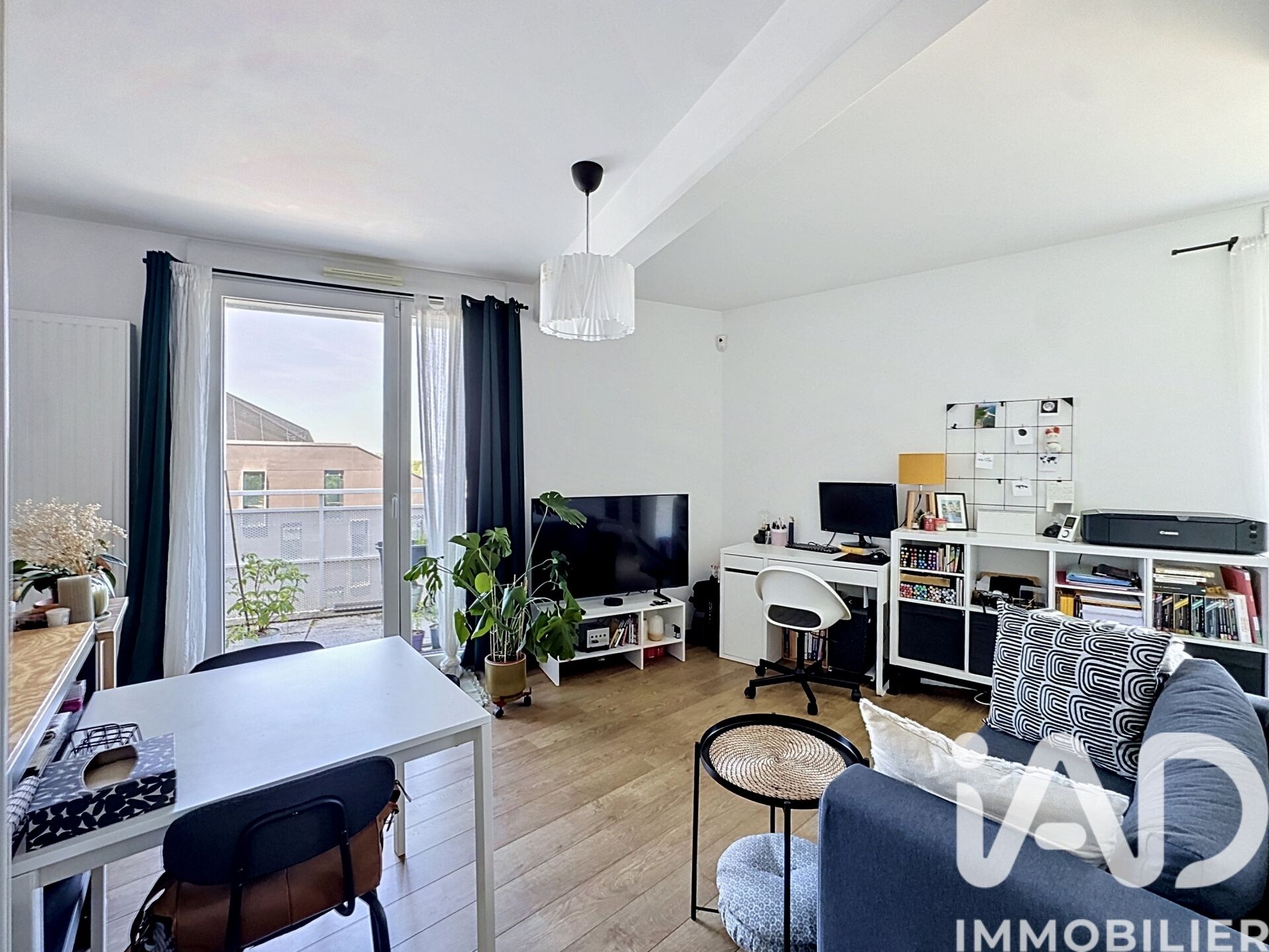 Vente Appartement 1 pièce - Photo 2