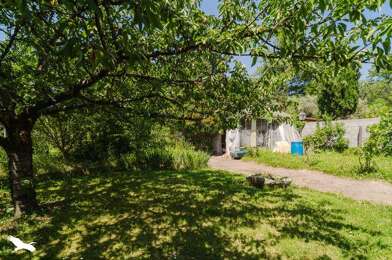 Terrain  213000 €