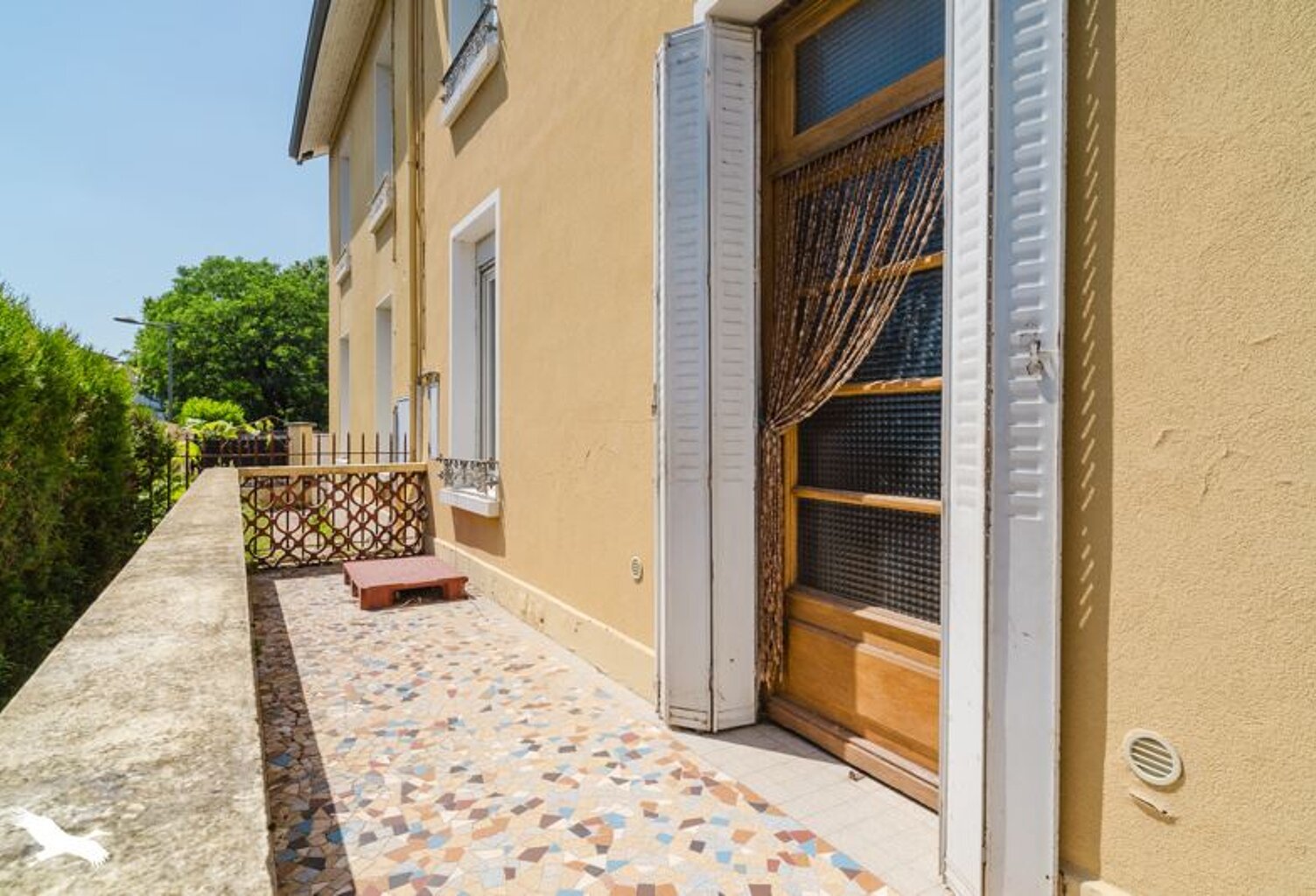 Vente maison 4 pièces 97 m² Décines-Charpieu (69150) — photo 1
