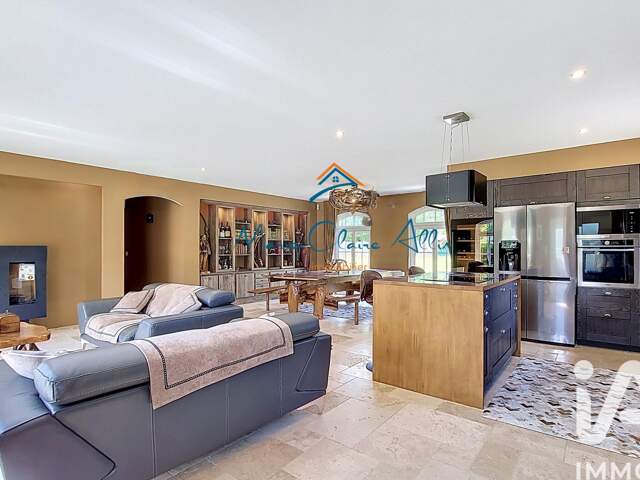 Vente Maison/villa 5 pièces — photo du bien