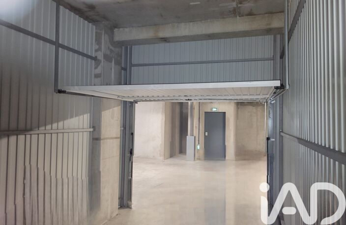Vente Garage 14 m&sup2; — photo 3