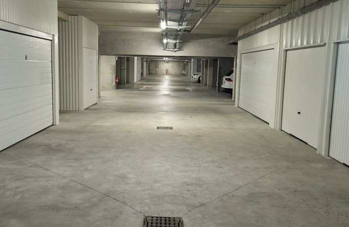 Vente Garage 14 m&sup2; — photo 5