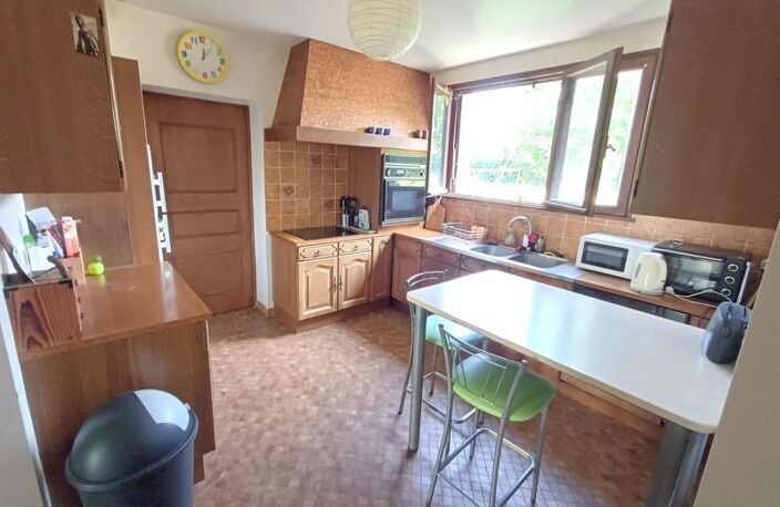 Vente maison 4 pièces 100 m² Saint-Céré (46400) — photo 4