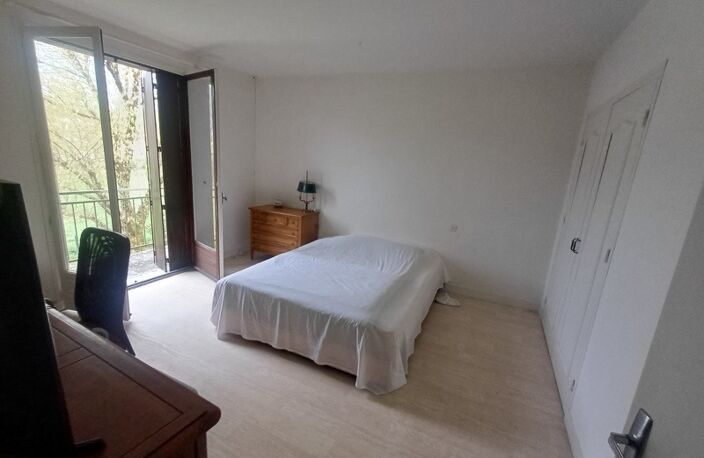 Vente maison 4 pièces 100 m² Saint-Céré (46400) — photo 5