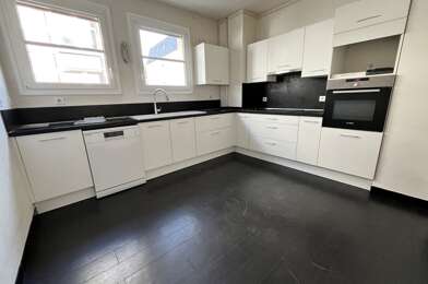 Appartement 4 pièces 147960 €