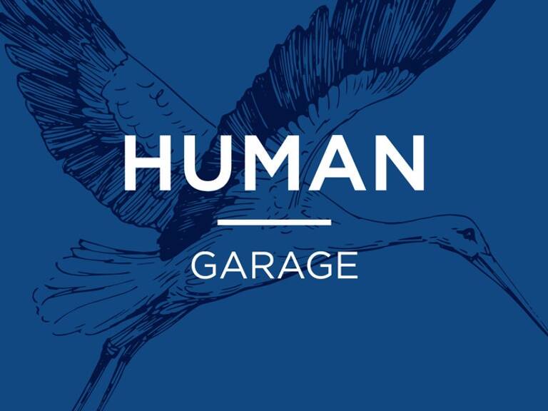 Garage   — photo 1