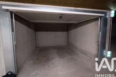 Garage  34000 €