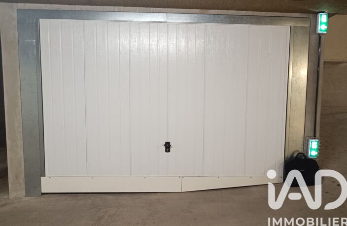 Vente Garage 19 m&sup2; — photo 2