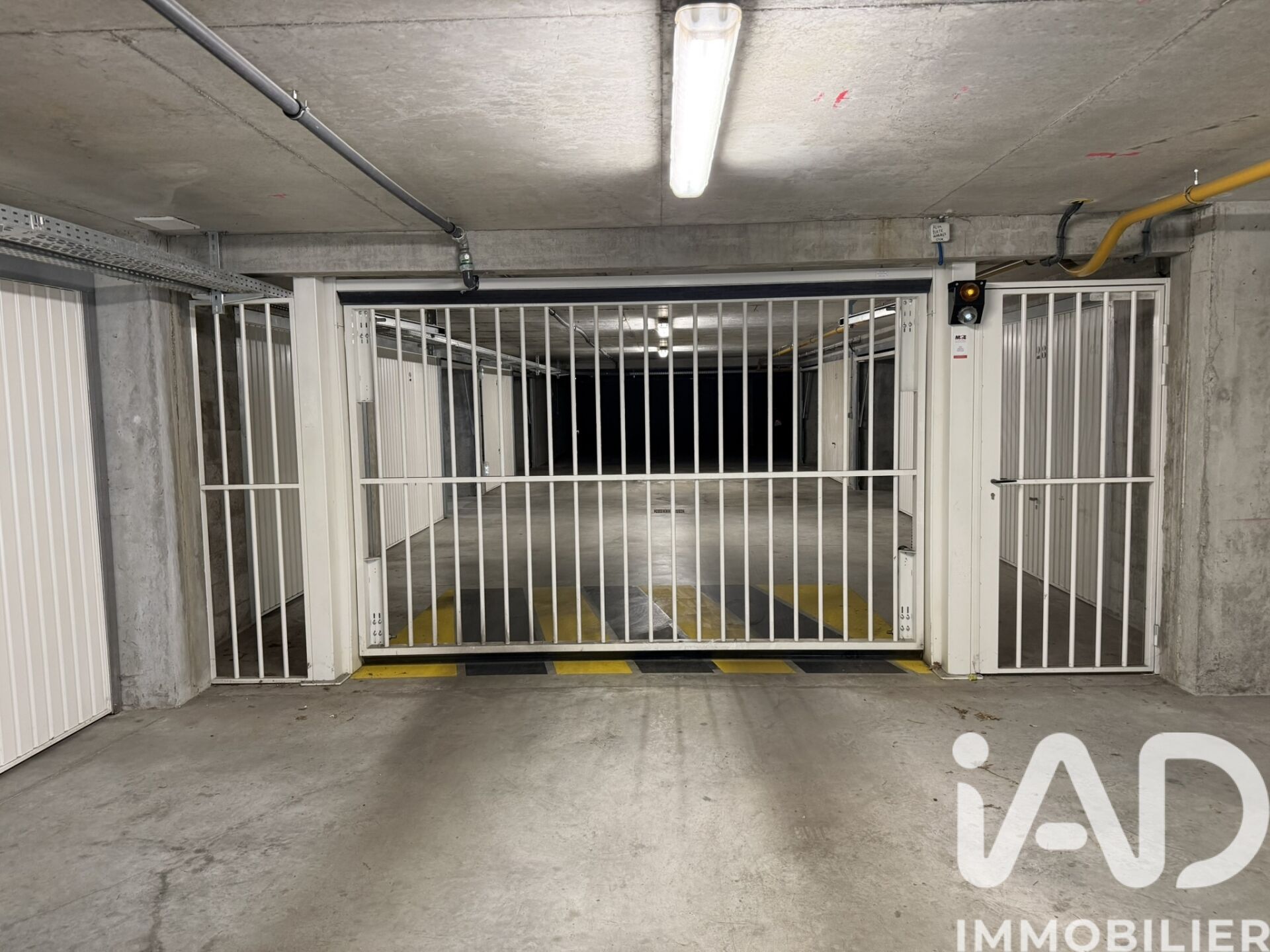Vente Garage 14 m² - Photo 5