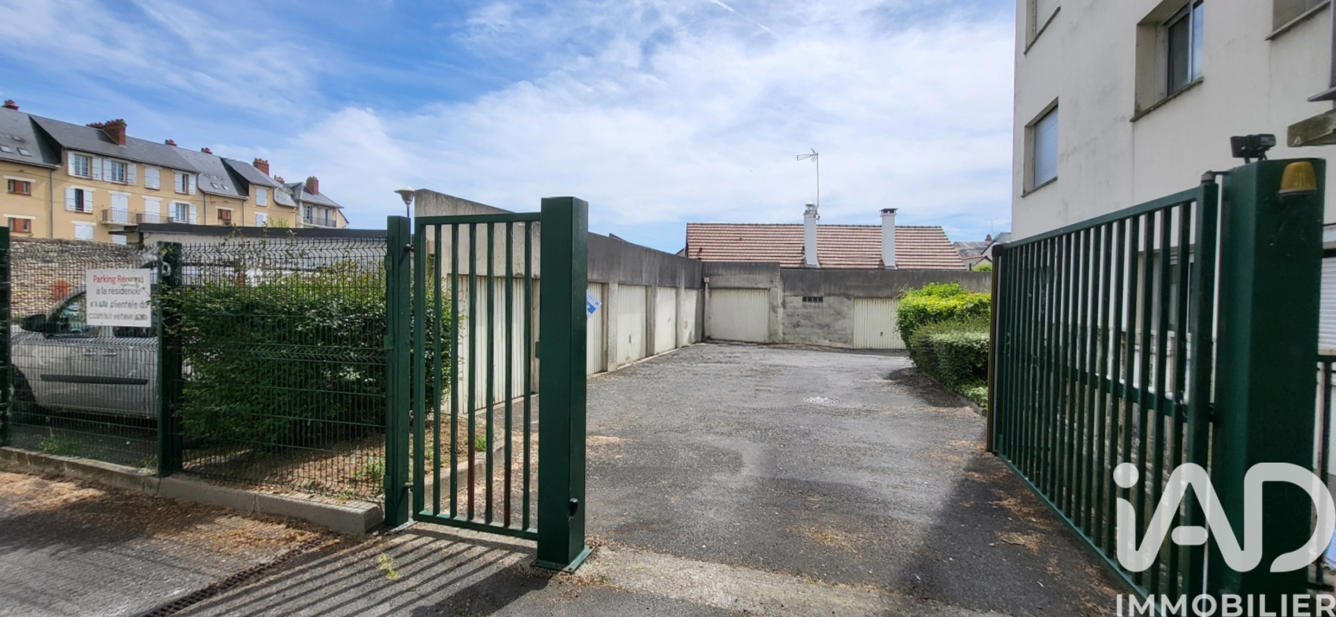 Vente Garage 14 m² - Photo 3
