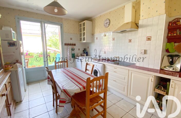 Vente Maison/villa 7 pièces — photo 2