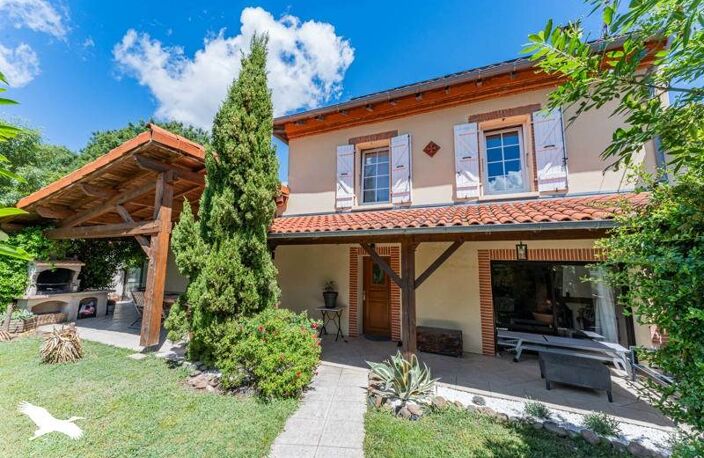 Villa de 6 pièces principales — photo 4