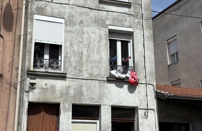 Vente Immeuble 181 m&sup2; — photo 2