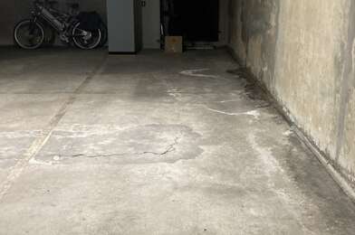 Garage  23000 €