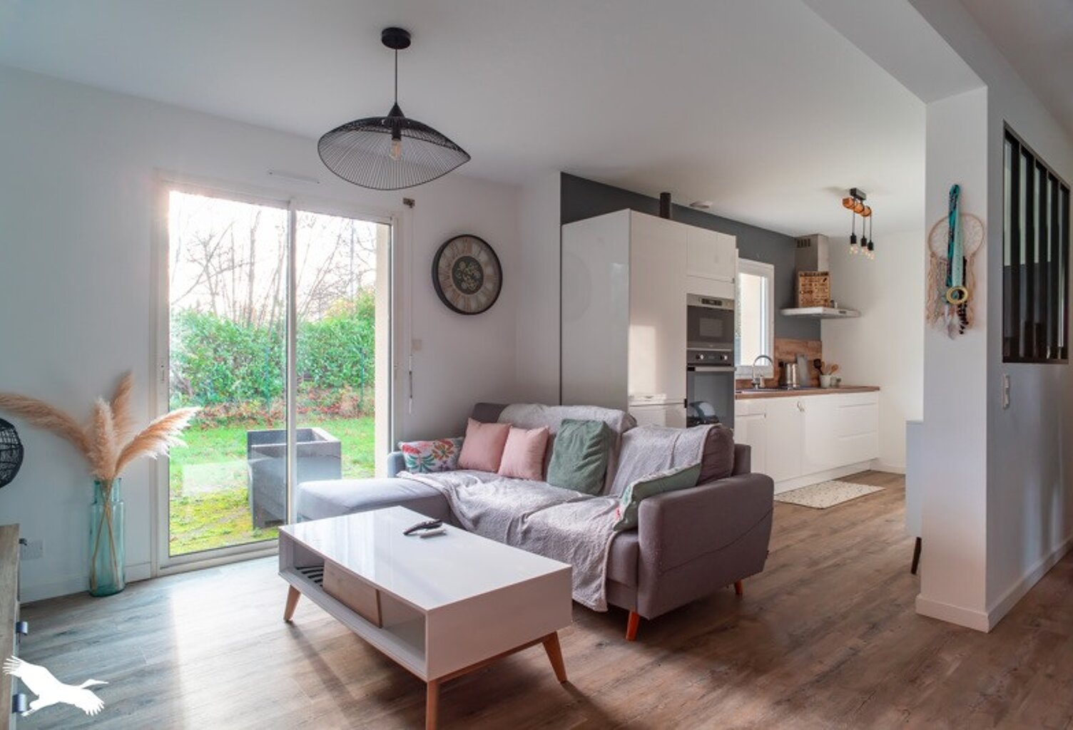 Contemporaine de 4 pièces principales — photo 1