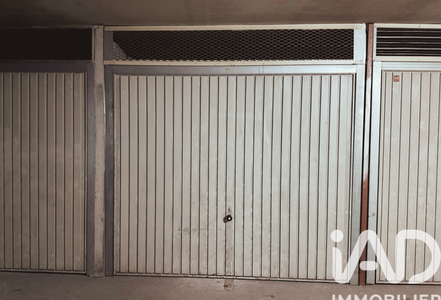 Vente Parking 12 m&sup2; — photo 1