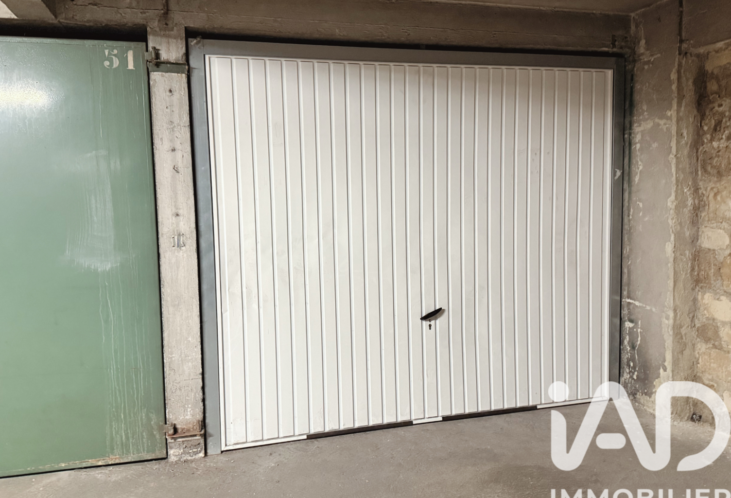 Vente Parking 15 m&sup2; — photo 1