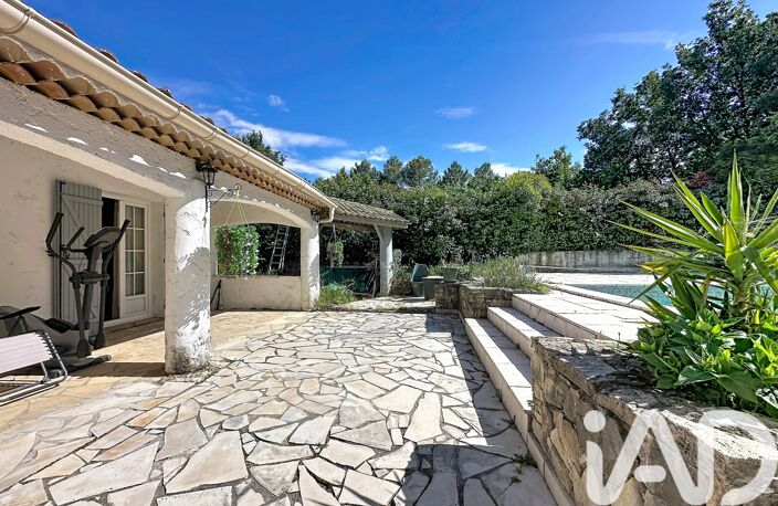 Vente Maison/villa 10 pièces — photo 3