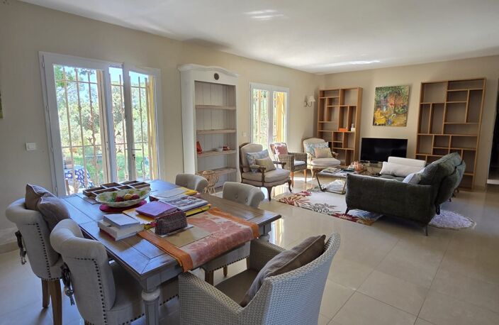 Vente Maison/villa 5 pièces — photo 4