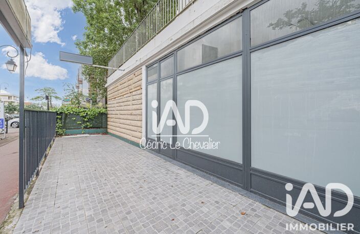 Vente Immeuble 90 m&sup2; — photo 2