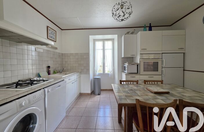 Vente Maison/villa 5 pièces — photo 2