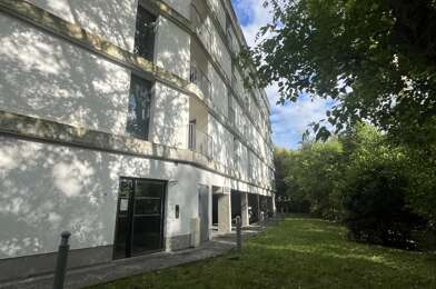 Appartement 4 pièces 275000 €