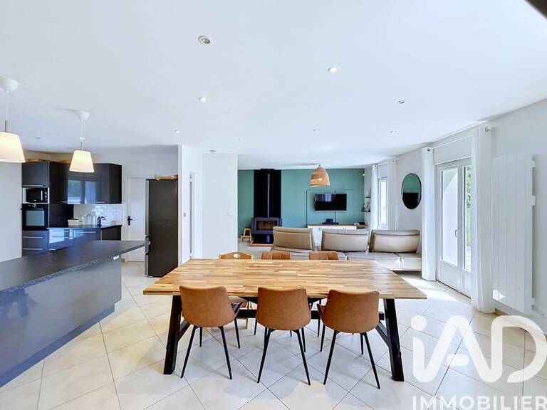 Vente Maison/villa 6 pièces — photo 1