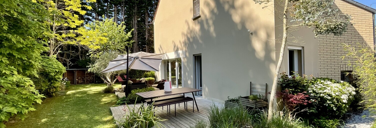Maison 8 Pièces 173 m² à vendre à Toussus-le-Noble (78117)