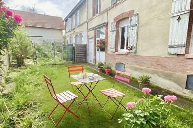 Immeuble  235000 €