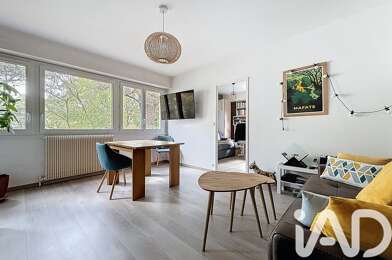 Appartement 3 pièces 925 €