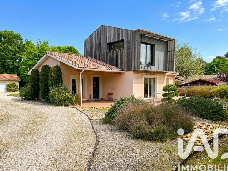 Vente Maison traditionnelle 6 pièces — photo 1