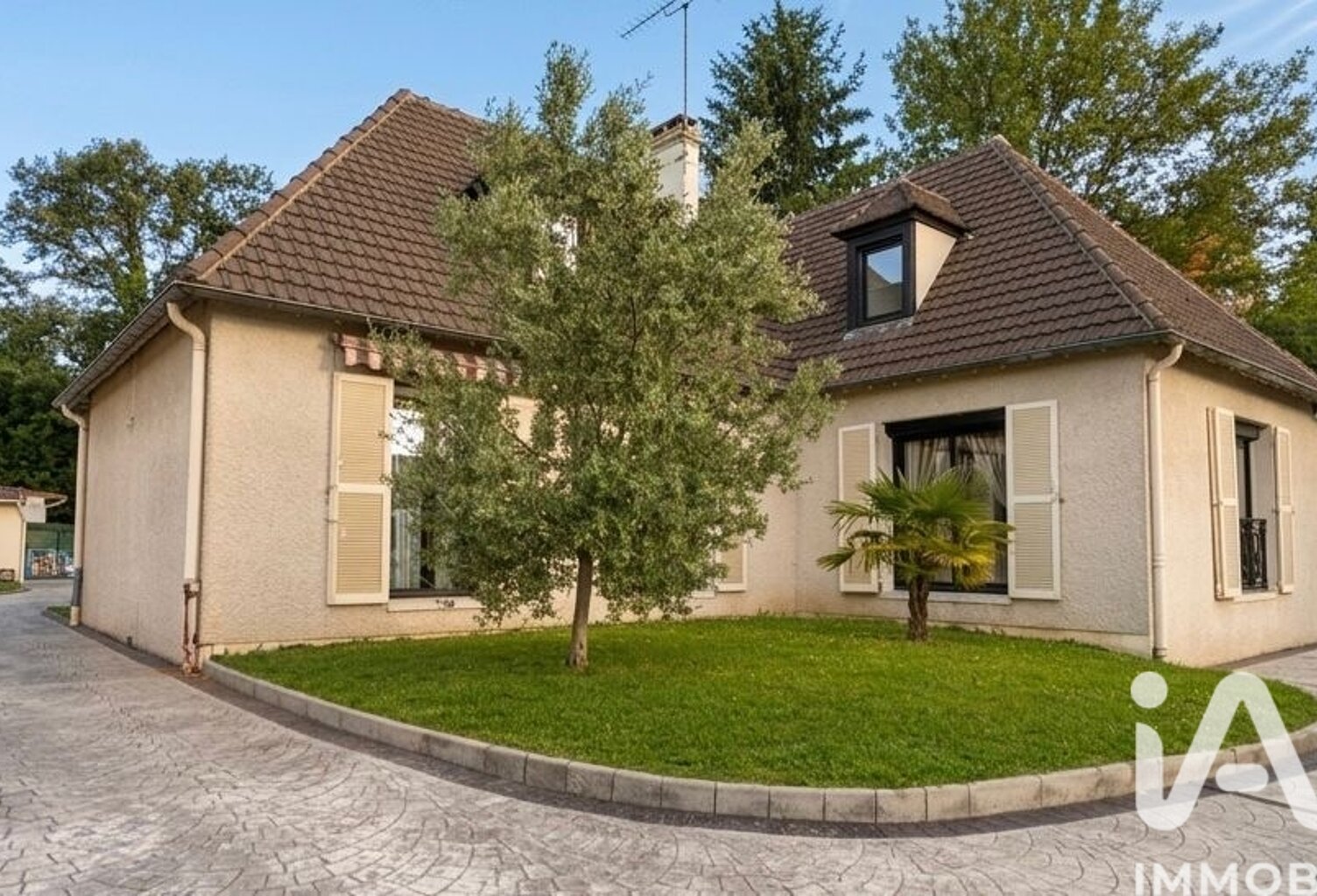 Vente Maison/villa 7 pièces — photo 1