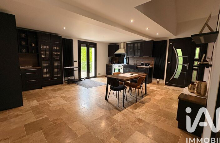 Vente Maison/villa 7 pièces — photo 5