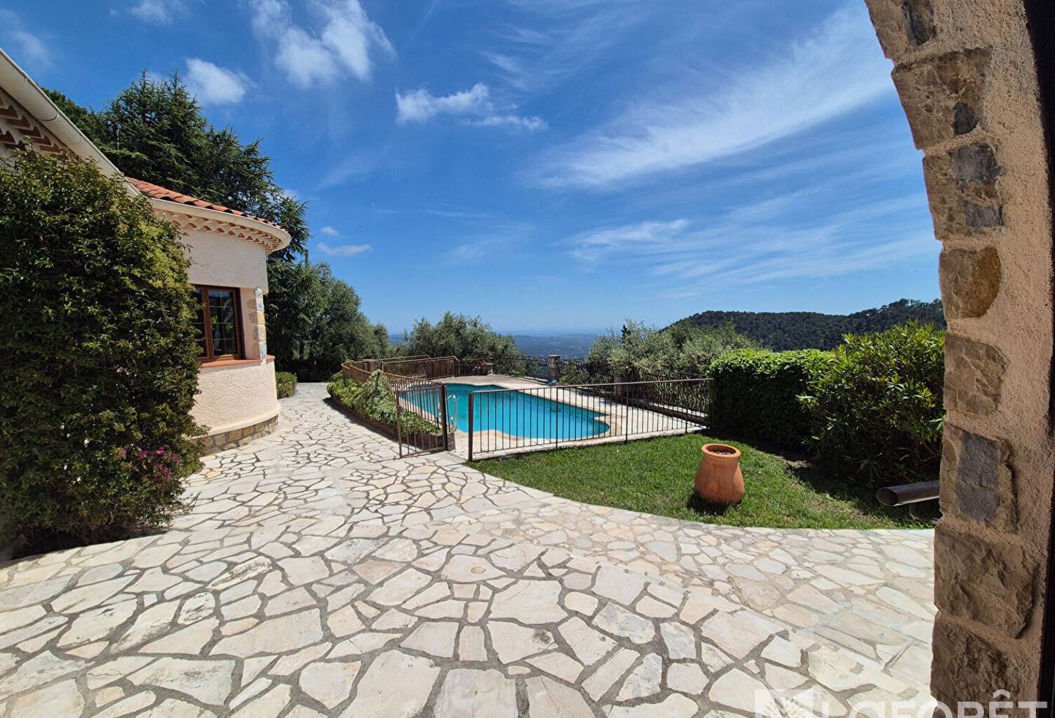Villa Grasse 7 pièce(s) 151.75 m2 — photo 1
