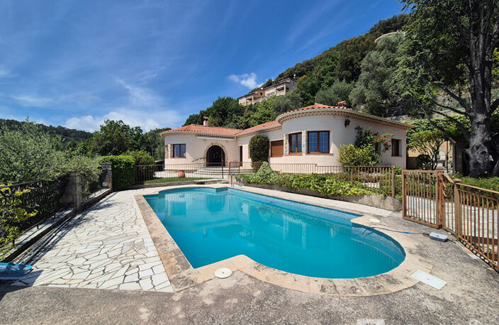 Villa Grasse 7 pièce(s) 151.75 m2 — photo 2