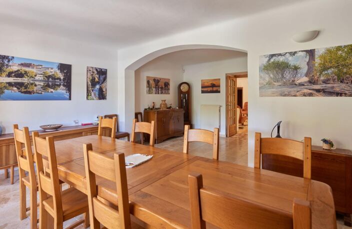 Propriété de plus de 300 m2 sur 1.2 ha à Manosque — photo 4