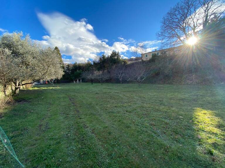 Terrain Joyeuse 5023 m2 — photo 1