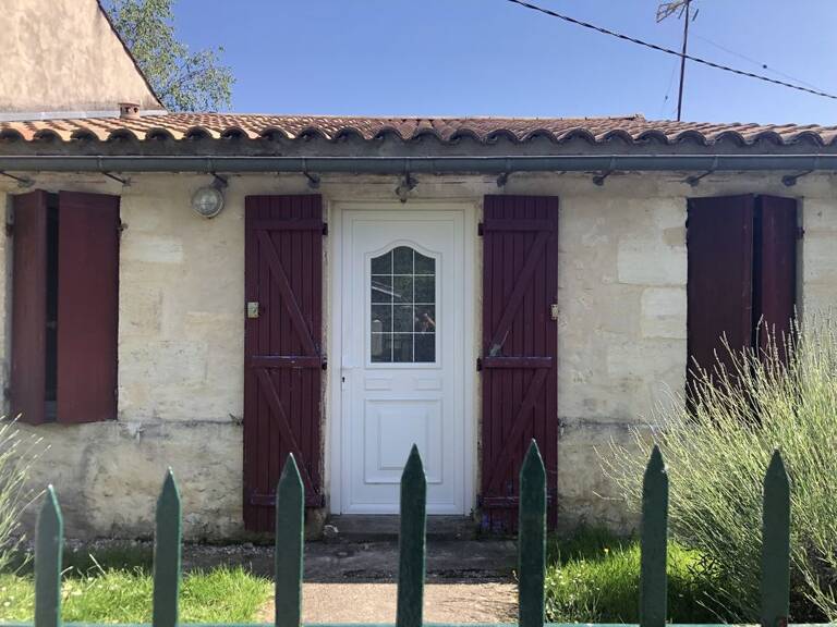 JOLIE MAISON MITOYENNE EN PIERRE AVEC SON GRAND JARDIN 900 m2 — photo 1