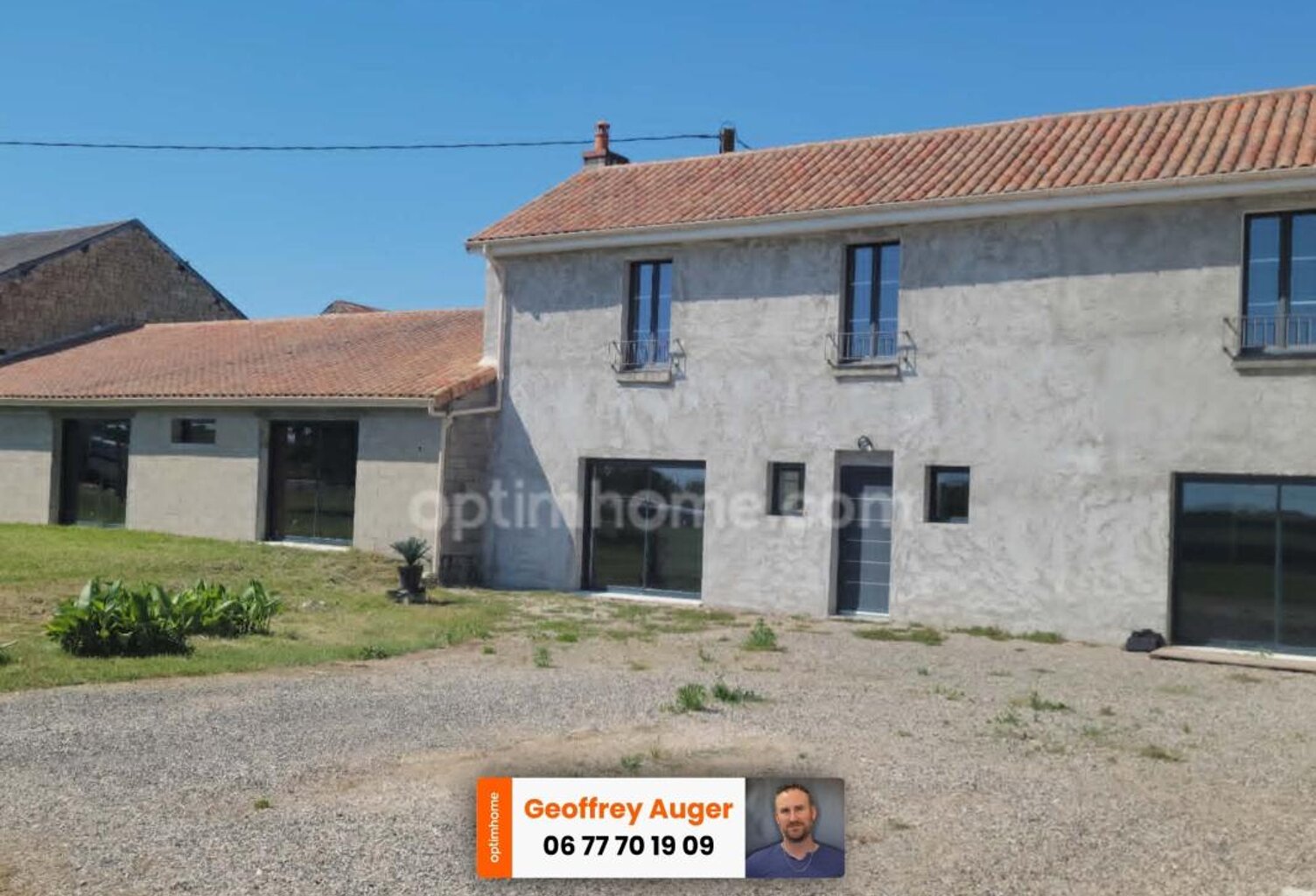 Superbe longère rénovée de 214m² LOUDUN (86) — photo 1