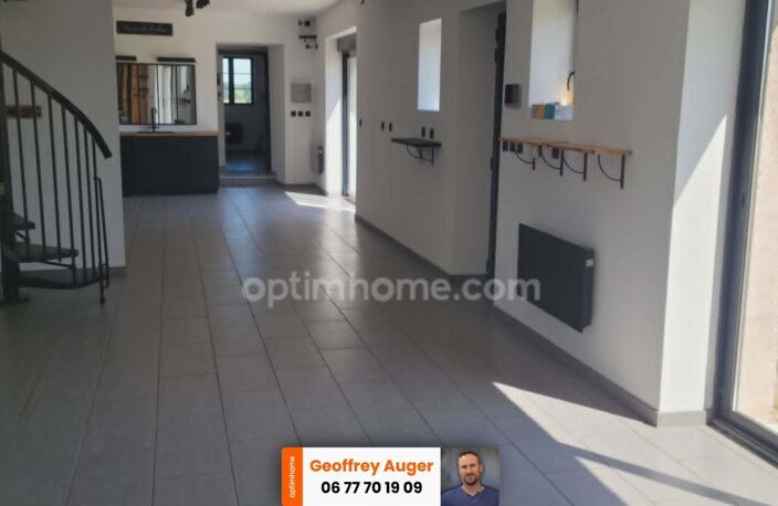 Superbe longère rénovée de 214m² LOUDUN (86) — photo 4