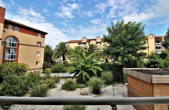 Appartement T2 dans centre ville de dax à côté des cures dans résidence de tourisme classée — photo 2
