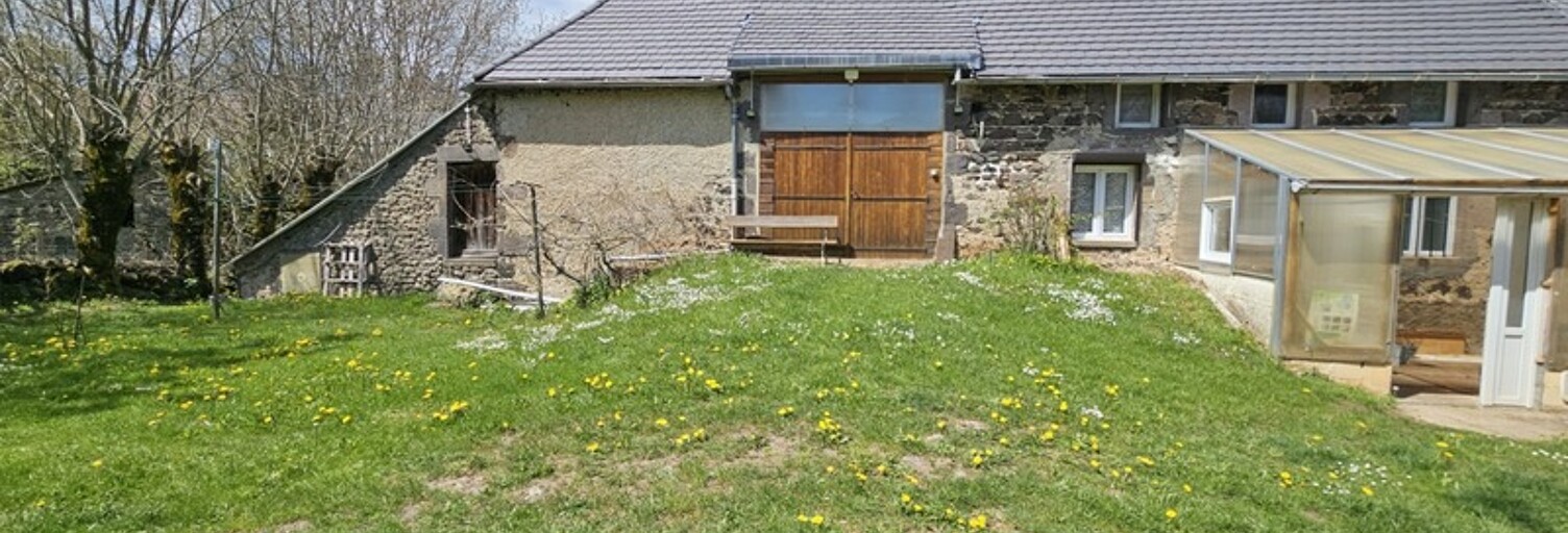 Maison 6 Pièces 107 m² à vendre à Saulzet-le-Froid (63970)