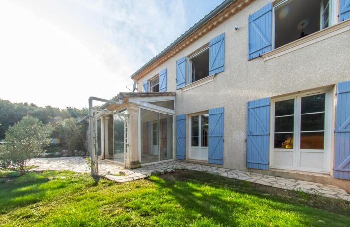 PARDAILHAN – MAISON FAMILIALE – 5 PIÈCES – PISCINE – VÉRANDA – TERRAIN CLOS 4973M² – PANNEAUX SOLAIRES – CALME – CLIMATISATION – CHAUFFAGE BOIS — photo 3