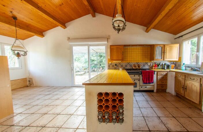 PARDAILHAN – MAISON FAMILIALE – 5 PIÈCES – PISCINE – VÉRANDA – TERRAIN CLOS 4973M² – PANNEAUX SOLAIRES – CALME – CLIMATISATION – CHAUFFAGE BOIS — photo 5