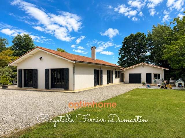Maison 6 pièces - 165 m2 - 3 chambres- 1 dépendance - Parcelle 2257 m2 — photo du bien
