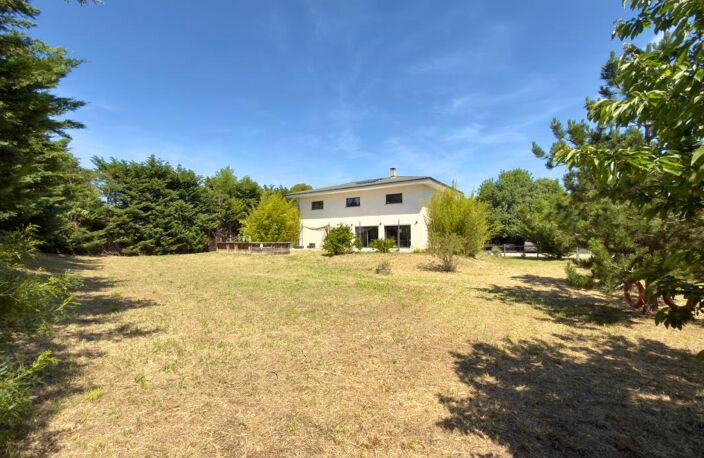 Villa contemporaine sur grande parcelle — photo 4