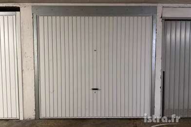 Garage  49500 €